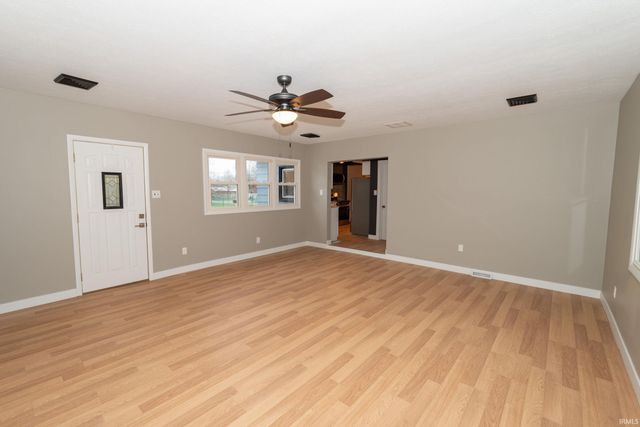 55301 Fairview Avenue, South Bend, IN 46628