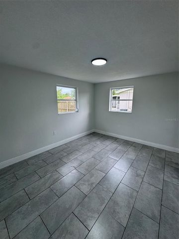 6840 RUNNEL DRIVE, New Port Richey, FL 34653