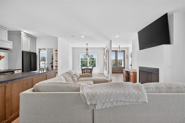 4246 Jim Hood Road, Gainesville, GA 30506