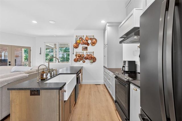 4246 Jim Hood Road, Gainesville, GA 30506