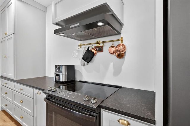 4246 Jim Hood Road, Gainesville, GA 30506