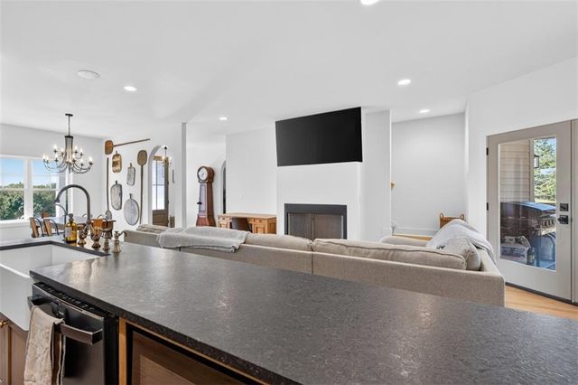 4246 Jim Hood Road, Gainesville, GA 30506