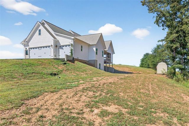 4246 Jim Hood Road, Gainesville, GA 30506