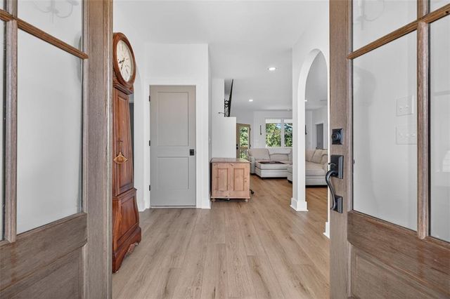 4246 Jim Hood Road, Gainesville, GA 30506