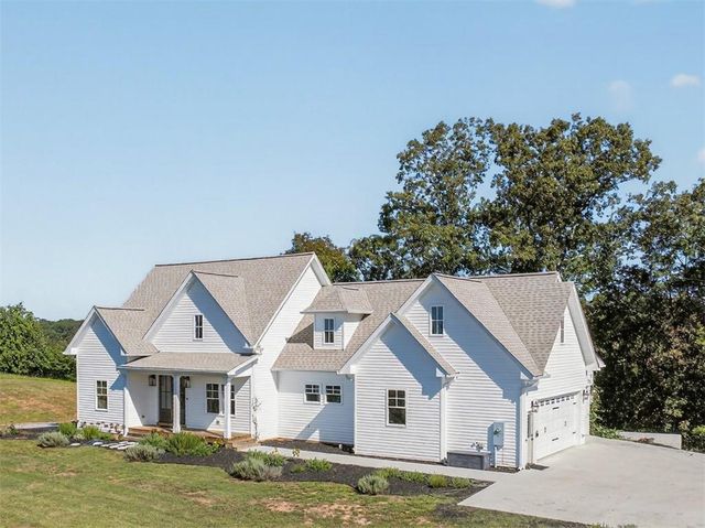 4246 Jim Hood Road, Gainesville, GA 30506