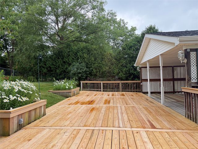 651 MINEO Drive, Erie, PA 16509