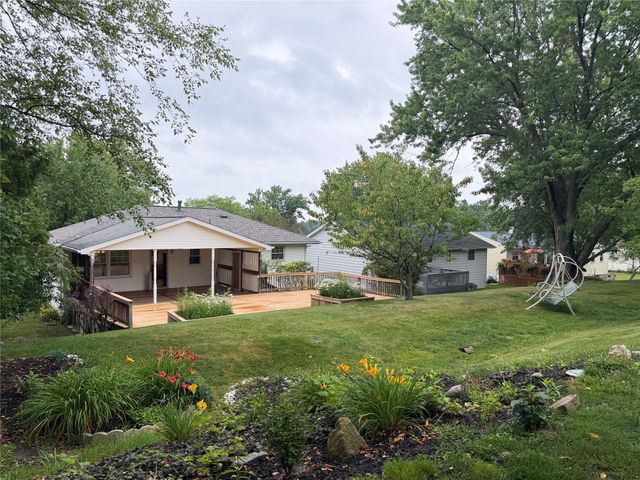 651 MINEO Drive, Erie, PA 16509