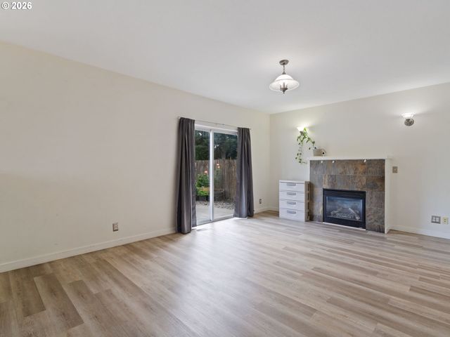 730 BOZARTH Ave, Woodland, WA 98674