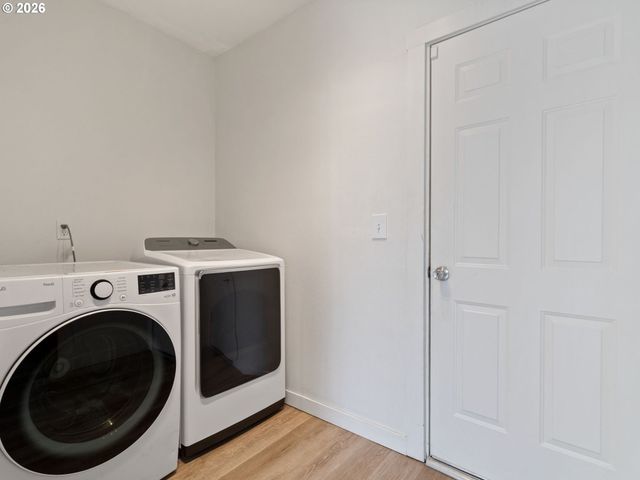 730 BOZARTH Ave, Woodland, WA 98674