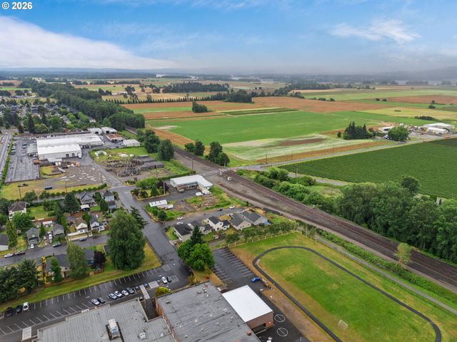 730 BOZARTH Ave, Woodland, WA 98674