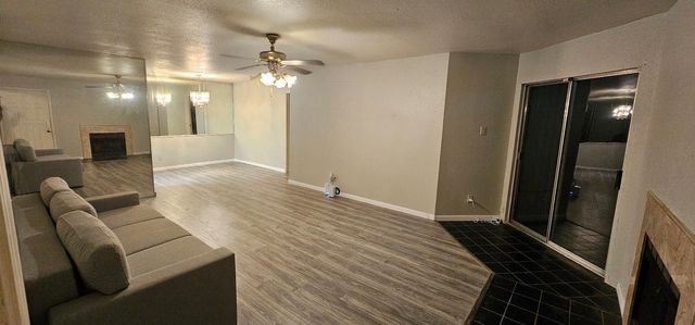 9700 Leawood Boulevard 1309, Houston, TX 77099
