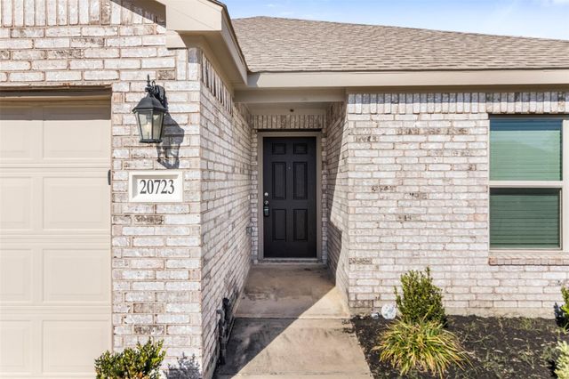 20723 Southern Woods Drive, New Caney, TX 77357