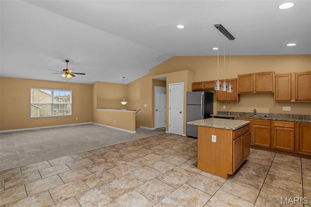 313 Shadow Trace Drive, Wentzville, MO 63385