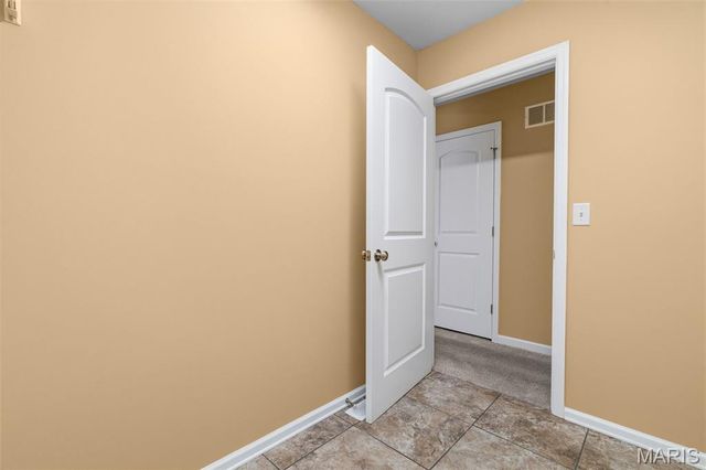 313 Shadow Trace Drive, Wentzville, MO 63385