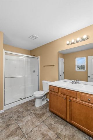 313 Shadow Trace Drive, Wentzville, MO 63385