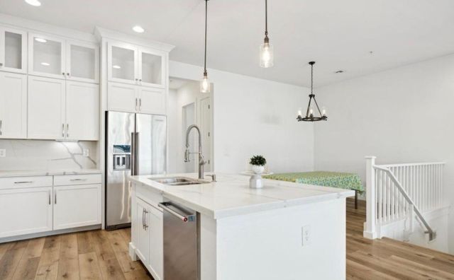6565 E Thomas Road Unit 1050, Scottsdale, AZ 85251