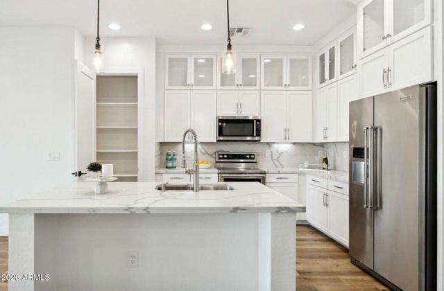 6565 E Thomas Road Unit 1050, Scottsdale, AZ 85251