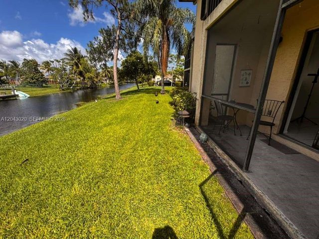 9333 NW 1st Court 104, Pembroke Pines, FL 33024