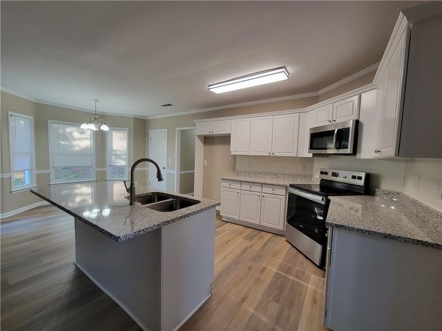 1035 Chandler Park Court, Lawrenceville, GA 30043