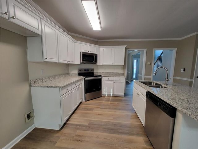 1035 Chandler Park Court, Lawrenceville, GA 30043