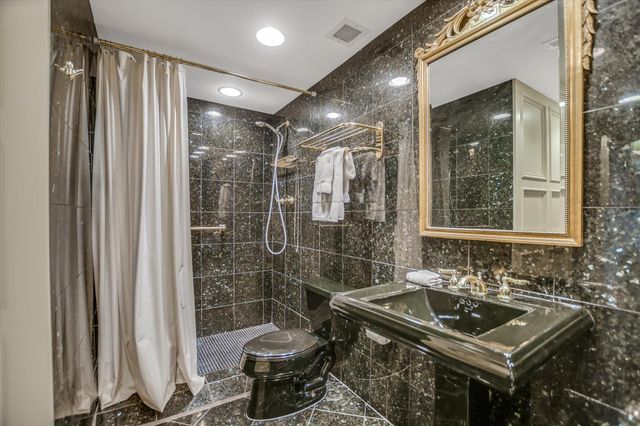 1801 Lavaca ST CDE, Austin, TX 78701