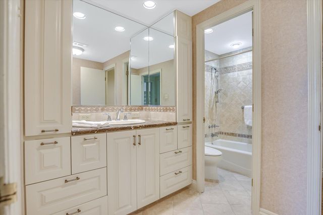 1801 Lavaca ST CDE, Austin, TX 78701