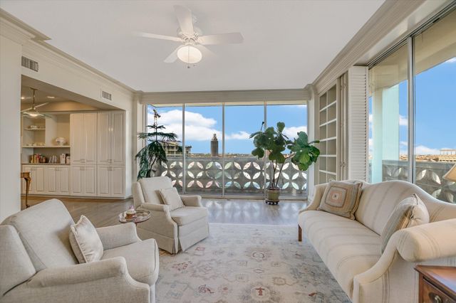 1801 Lavaca ST CDE, Austin, TX 78701