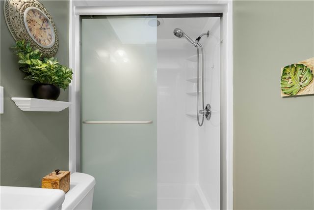 994 Westchester Rd, South Park, PA 15129