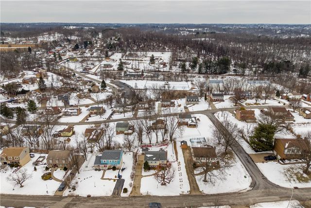 994 Westchester Rd, South Park, PA 15129