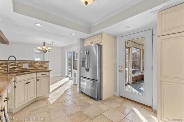 34021 Northwick Street, Farmington, MI 48331