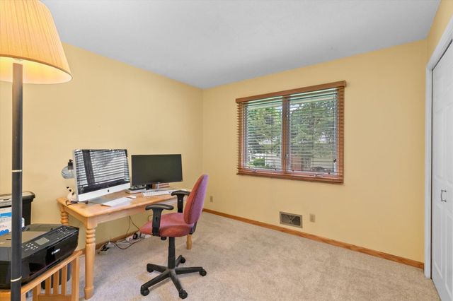 917 Arbogast Street, Shoreview, MN 55126
