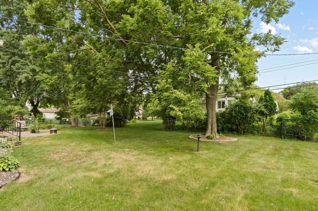 917 Arbogast Street, Shoreview, MN 55126