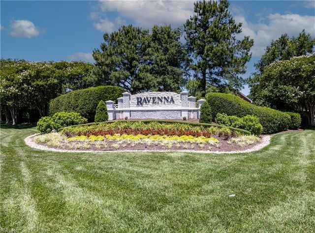 1503 Theodora CT, Chesapeake, VA 23322