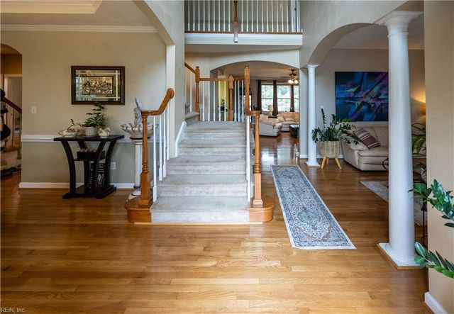 1503 Theodora CT, Chesapeake, VA 23322