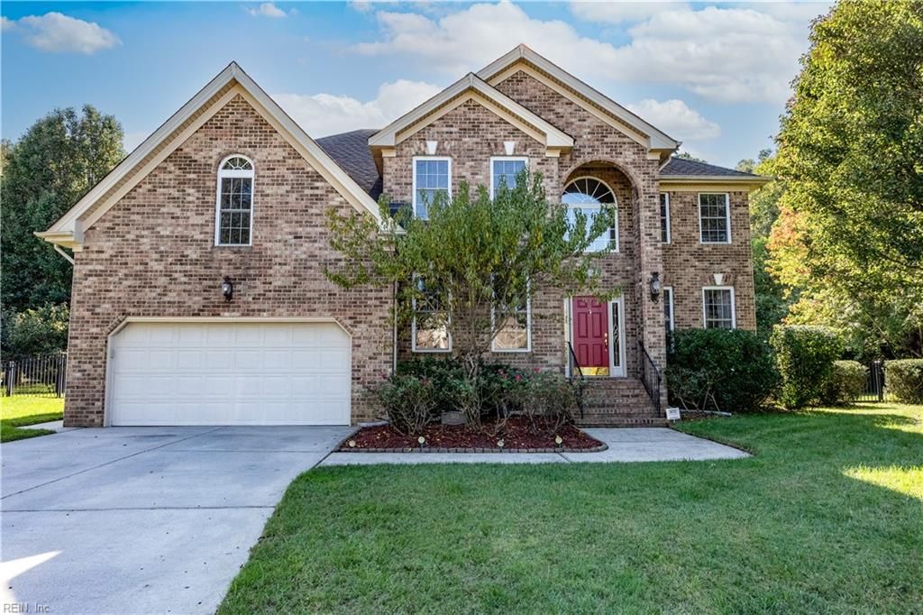 1503 Theodora CT, Chesapeake, VA 23322