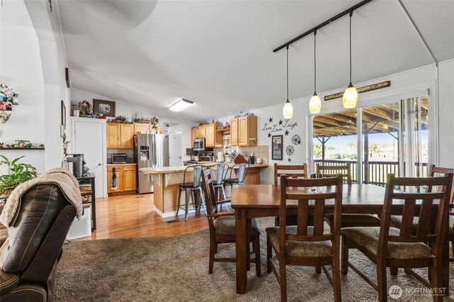 9637 H.4 Road NE, Moses Lake, WA 98837
