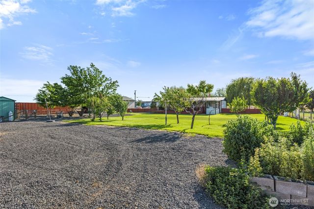 9637 H.4 Road NE, Moses Lake, WA 98837