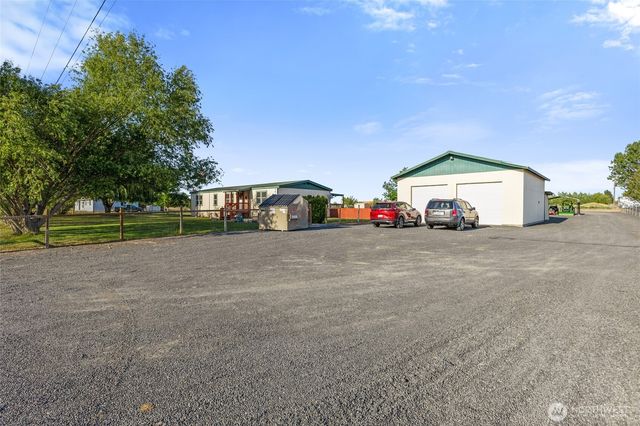 9637 H.4 Road NE, Moses Lake, WA 98837