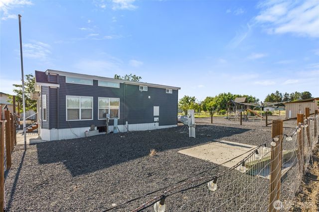 9637 H.4 Road NE, Moses Lake, WA 98837