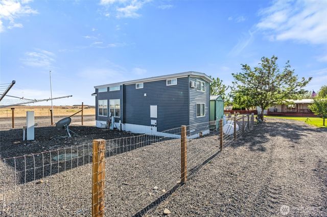 9637 H.4 Road NE, Moses Lake, WA 98837