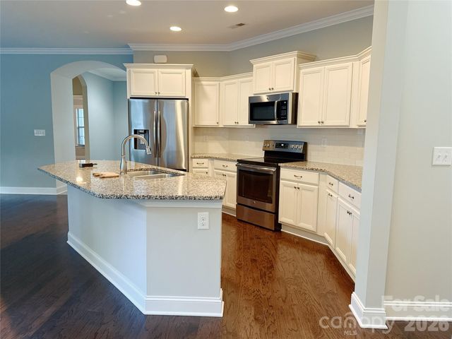 1617 Traditions Court 4, Waxhaw, NC 28173