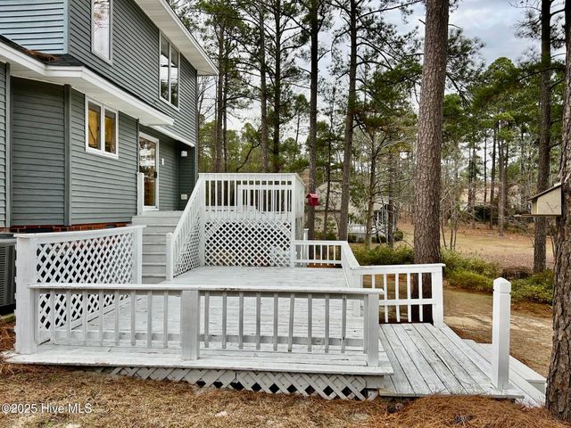 30081 W Lake Drive, Wagram, NC 28396