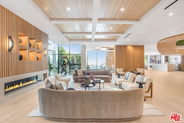 1033 Somera Road, Los Angeles, CA 90077