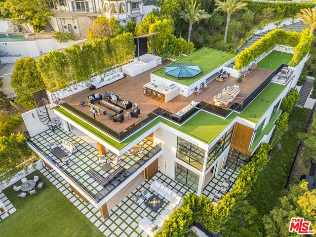 1033 Somera Road, Los Angeles, CA 90077