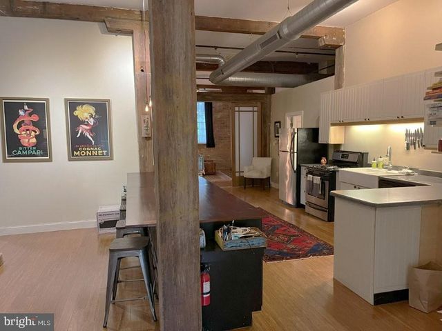 2135 E SUSQUEHANNA AVE, Philadelphia, PA 19125