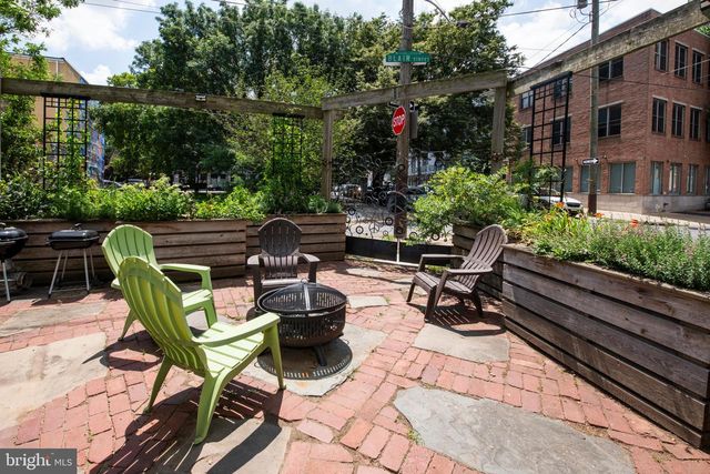 2135 E SUSQUEHANNA AVE, Philadelphia, PA 19125