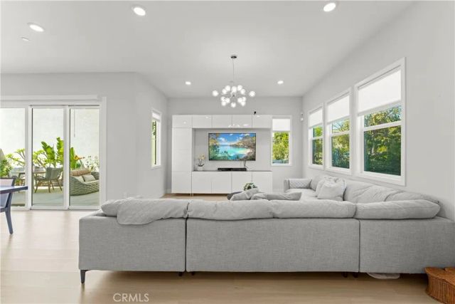 259 chorus, Irvine, CA 92618