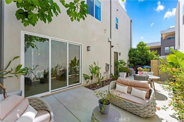 259 chorus, Irvine, CA 92618