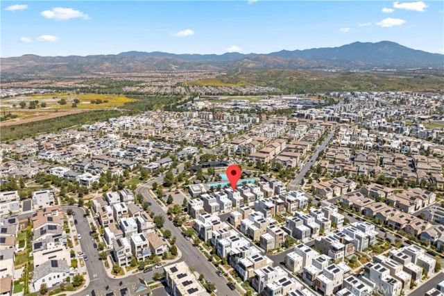 259 chorus, Irvine, CA 92618