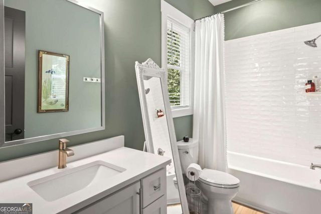 6014 Warpath Road, Flowery Branch, GA 30542